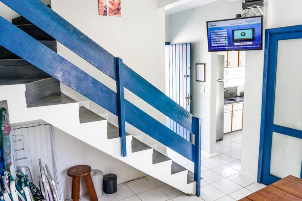 Casa Amarela - A 70 Metros Da Areia Da Dos Ingleses - 6 Pessoas *